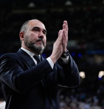 Chus Mateo deja su cargo como entrenador del Real Madrid Baloncesto