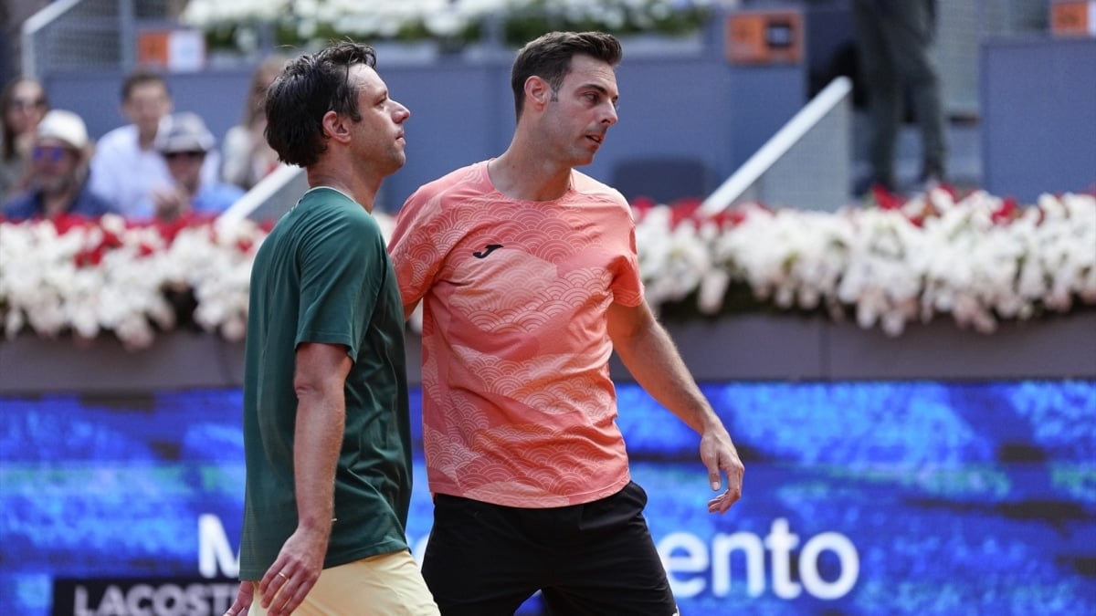 Wimbledon 2025. Julian Cash / Lloyd Glasspool vencieron a Marcel Granollers / Horacio Zeballos por 6-3, 6-4 y avanzan a la gran final
