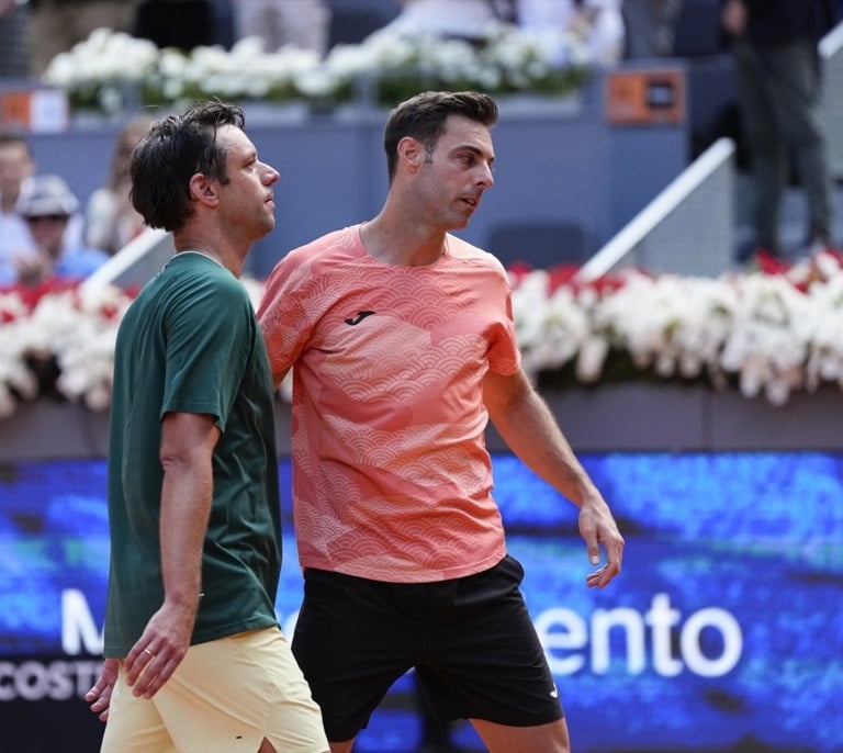 Wimbledon 2025. Julian Cash / Lloyd Glasspool vencieron a Marcel Granollers / Horacio Zeballos por 6-3, 6-4 y avanzan a la gran final