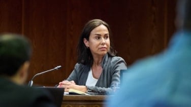 El juez atribuye a Pardo de Vera una "notoria discrecionalidad" en la adjudicación de obra pública y destaca el interés de Cerdán en que ascendiera a secretaria de Estado