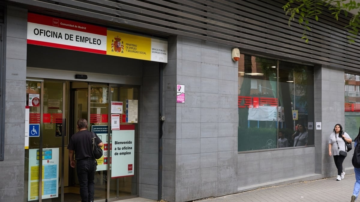 El SEPE otorga 570 euros mensuales a personas menores de 55 años