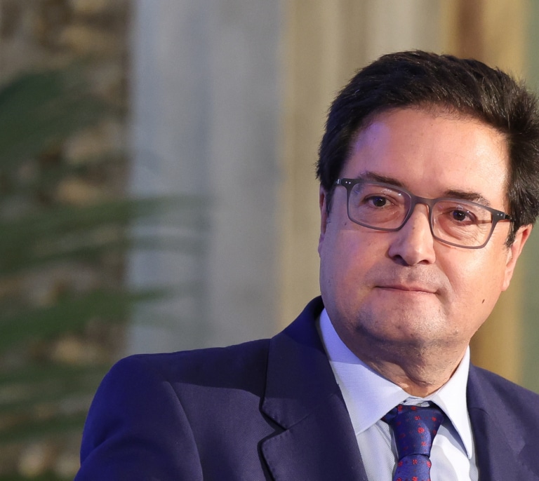 El Gobierno aprueba en julio la subida salarial del 0,5% pendiente desde 2024 para los funcionarios