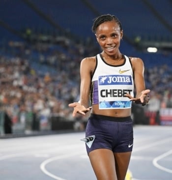 Dobles récords kenianos en Eugene: Beatrice Chebet y Faith Kipyegon hacen historia