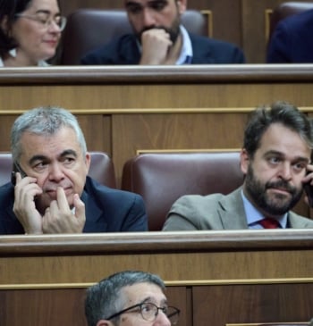 Sánchez aparta al círculo de confianza de Cerdán y saca a la [...]