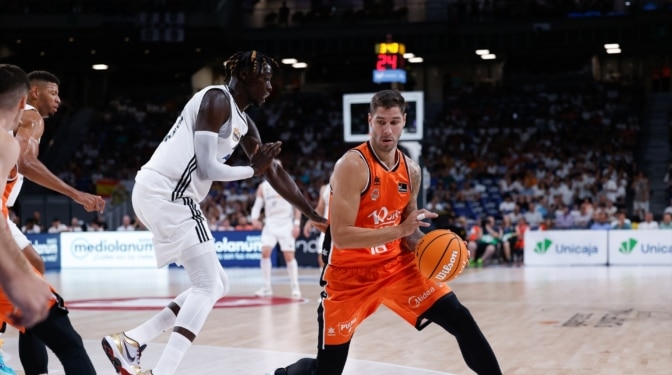 Stefan Jovic finaliza su etapa en Valencia Basket con un destacado legado