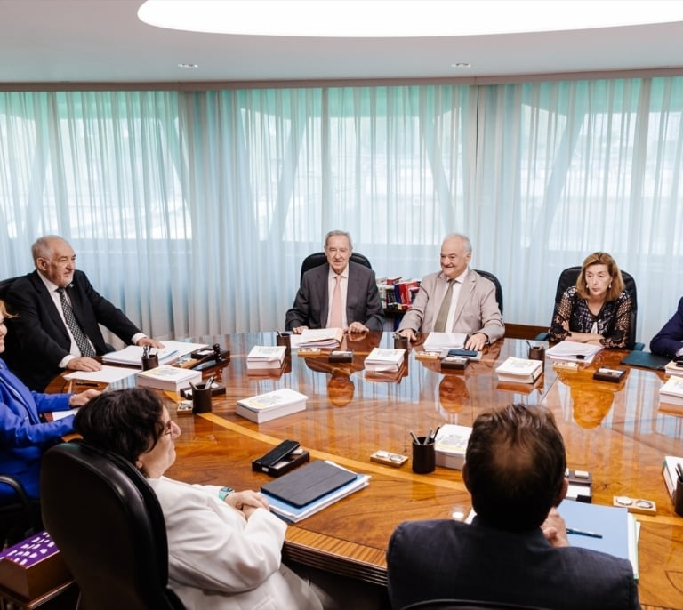 Pumpido, al rescate de Montoro