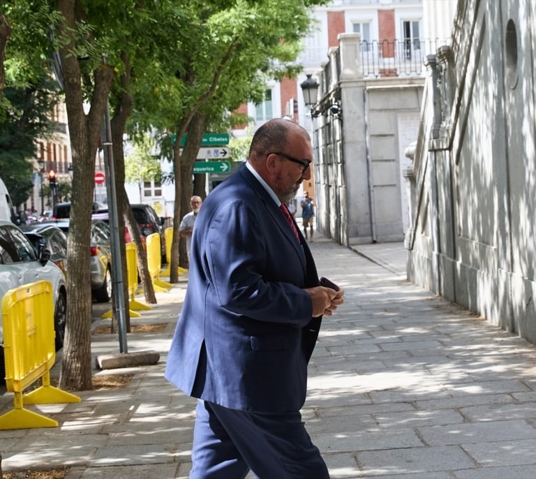 El juzgado archiva la causa por supuesto maltrato de Koldo a su pareja