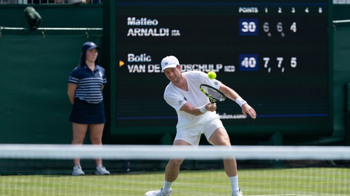 Alejandro Davidovich gana a Botic Van de Zandschulp y pasa a tercera ronda de Wimbledon 2025