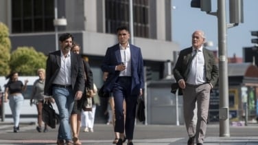El psicólogo de Mouliaá pasó de dudar de su versión a declarar que no hubo consentimiento: "Prejuzgué sin informarme"