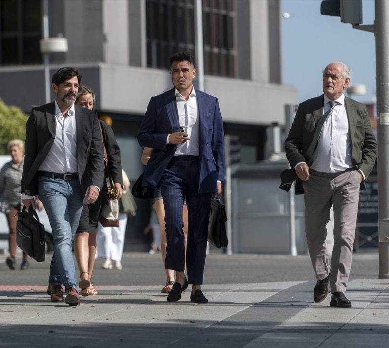 El psicólogo de Mouliaá pasó de dudar de su versión a declarar que no hubo consentimiento: "Prejuzgué sin informarme"
