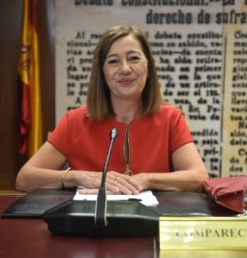 Armengol asegura que no ha mentido y que se reunió con Aldama [...]