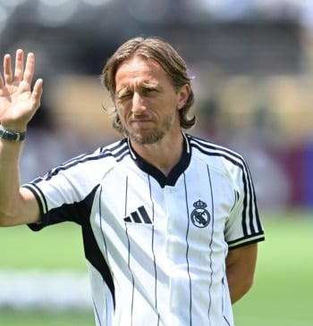 Luka Modrić y Lucas Vázquez se despiden del Real Madrid tras una [...]