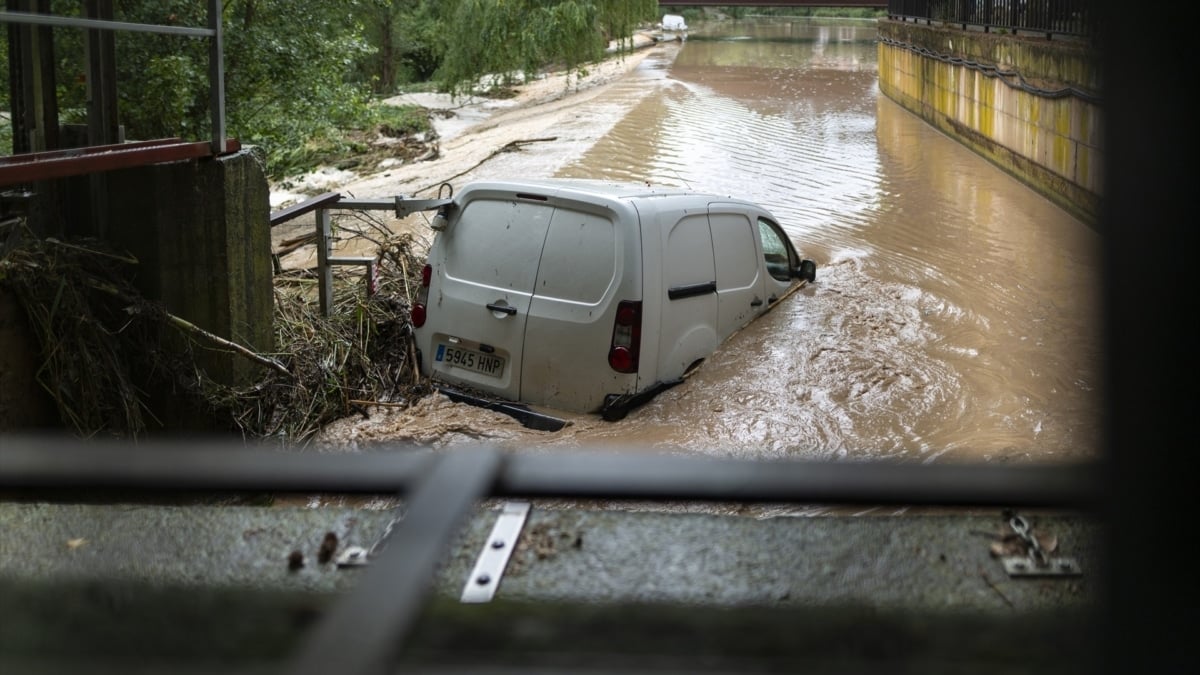 El 112 dejó de atender más de 10.000 llamadas el día de la DANA