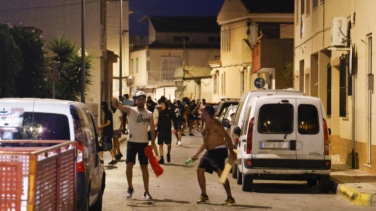 La izquierda culpa a Vox de incitar la violencia contra los inmigrantes