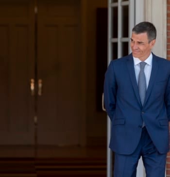 Sánchez gasta el 44% de la 'hucha' de las emergencias en pagar [...]