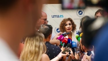 El 'caso Montoro' concede al PSOE una tregua inesperada de final de curso en plena 'tormenta Cerdán'