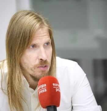 Podemos critica que la ley del PSOE para abolir la prostitución es [...]