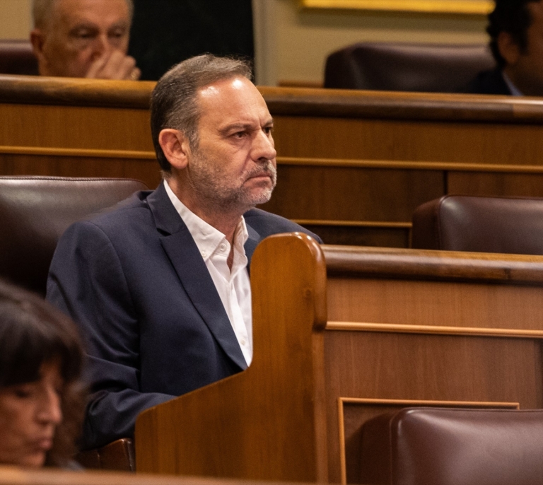 Ábalos se querella contra el Ministerio de Transportes por la auditoría sobre la compra de mascarillas