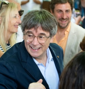 Puigdemont avisa a Sánchez que no dé "por supuesto" su apoyo en [...]