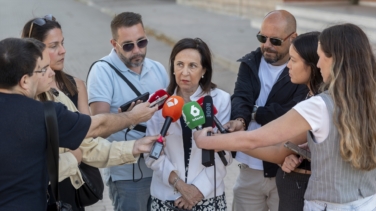 Robles se aleja del respaldo de Sánchez al fiscal general: "Dimitir es una decisión personal"