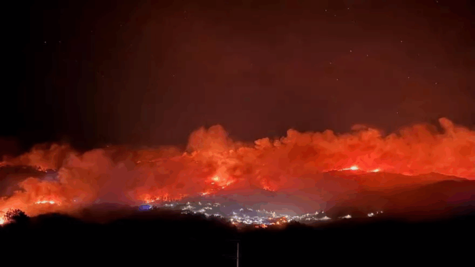 Alerta por grandes incendios en Portugal: de la frontera con Galicia a la de Extremadura