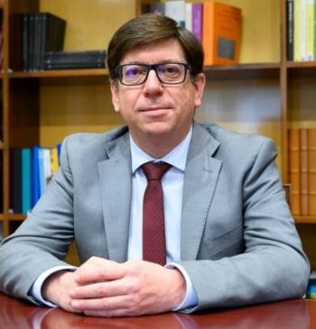 Quién es Paco Salazar, el dirigente sanchista que se ha visto obligado [...]
