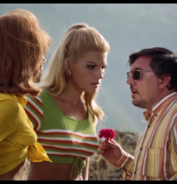 Censurado por Franco, amado por Tarantino: el 'tío Jess' regresa con todo [...]