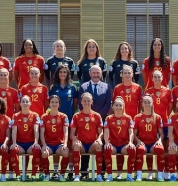 Selección femenina ilusionada y ambiciosa: busca el doblete en Eurocopa