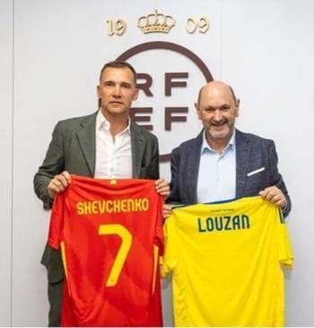 Rafael Louzán recibe en Las Rozas al exfutbolista Andriy Shevchenko, presidente de [...]