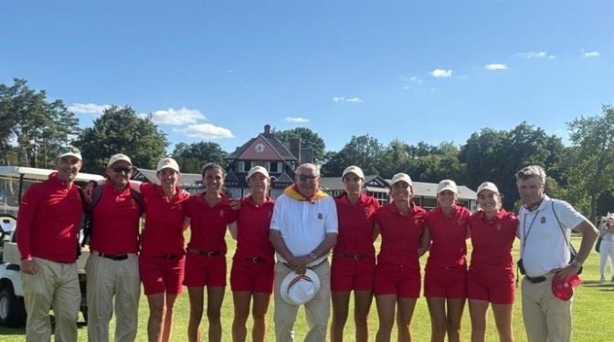 España logra su séptimo título del Europeo absoluto femenino por equipos de Golf