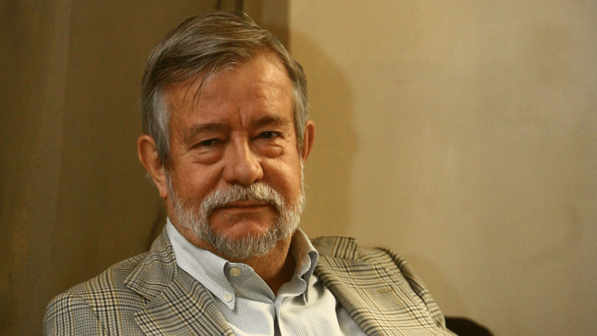 Figura clave del ecosistema literario español, Guelbenzu fue editor, crítico y autor de más de 30 libros.