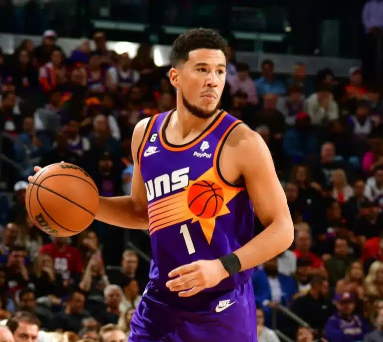 Armani Milán anuncia oficialmente fichaje de Devin Booker para 2025-26