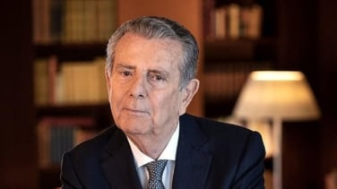 Javier Godó cede el testigo a su hijo Carlos