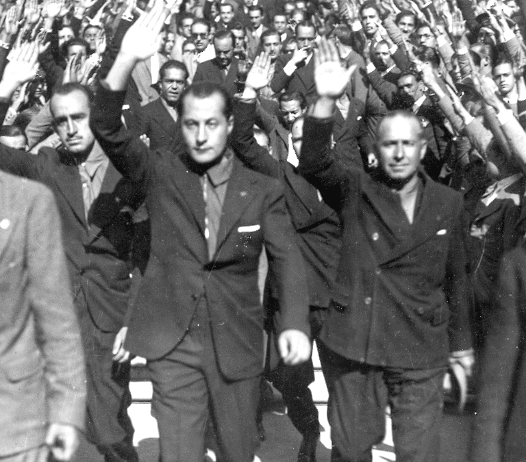 Del 'Mein Kampf' al 18 de julio: el influjo nazi en los orígenes del franquismo
