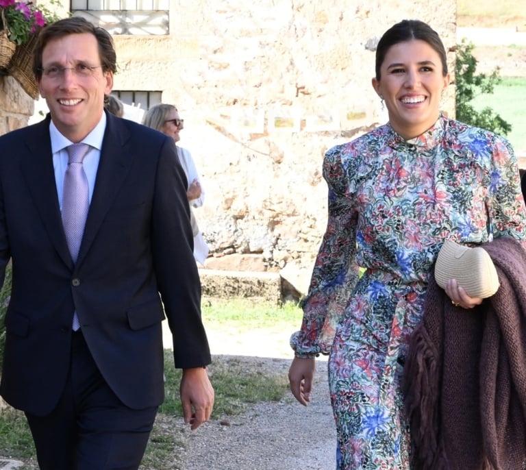 Teresa Urquijo y José Luis Martínez-Almeida ya tienen lugar y fecha para el bautizo de su hijo Lucas
