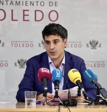Toledo tendrá que pagar más de 140.000 euros a la SGAE por [...]