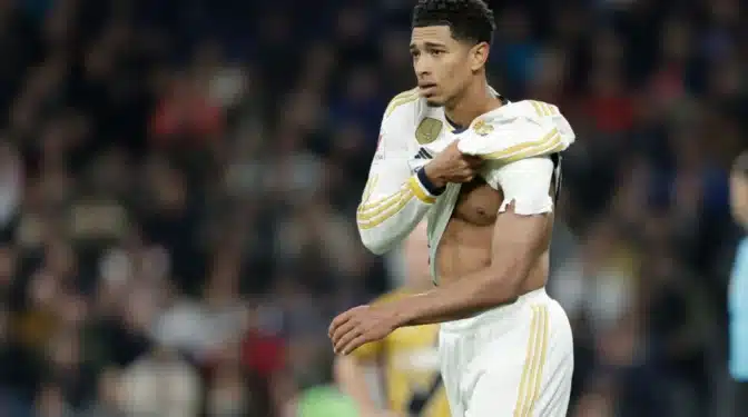 Jude Bellingham del Real Madrid operado del hombro en Londres hace dos días por lesión
