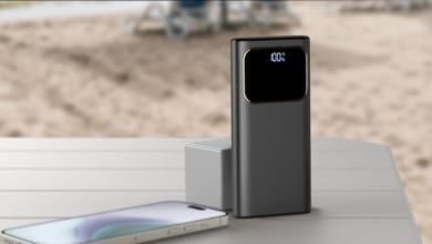 ¡Chollazo! Amazon hunde más de 100€ (por solo 20€) esta batería externa perfecta para festivales y escapadas este verano