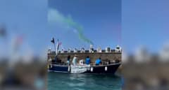 Piraguas y bengalas en el mar para pedir la vuelta a casa de los presos de ETA