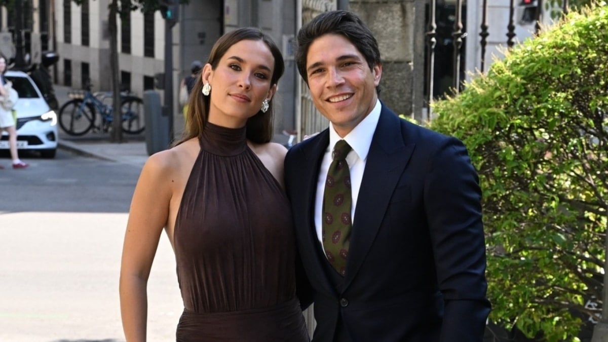 Maria Pombo y Pablo Castellano en la boda de Álvaro González y Carla Vico en Madrid.