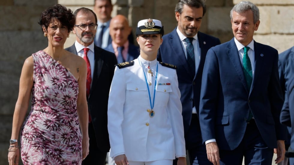 La princesa Leonor, este lunes en la Plaza del Obradoiro tras recibir Medalla de Oro de Galicia.