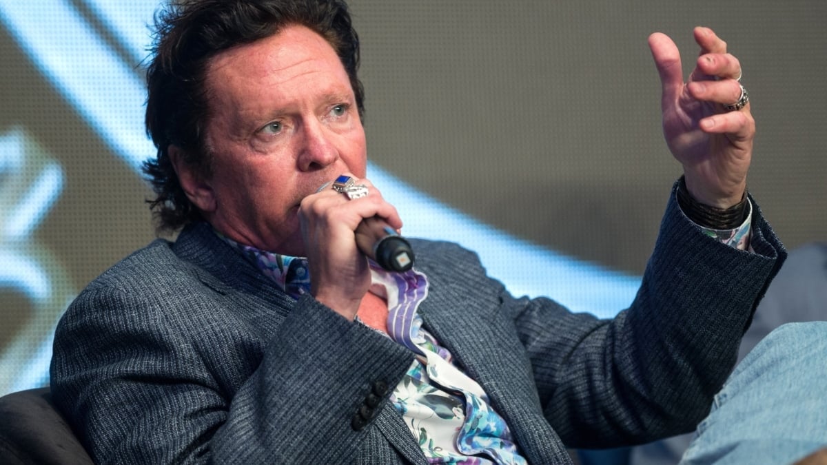 El actor Michael Madsen habla durante el evento World Blockchain Marvels en Hong Kong, China