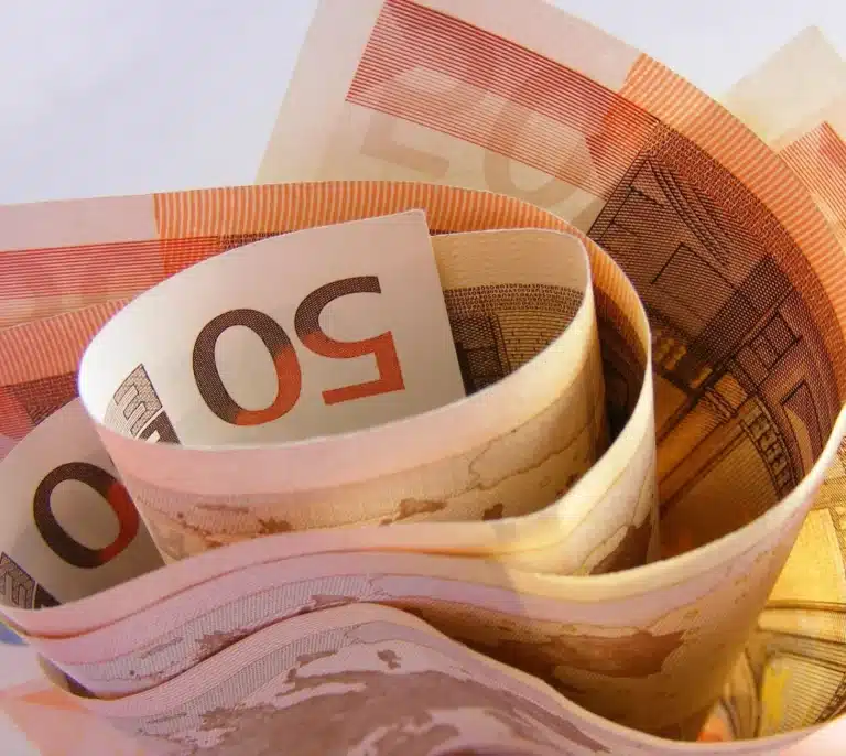 La ola inflacionaria continúa: las inversiones recuperan terreno en España