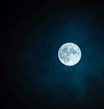 Cuándo y cómo ver la luna llena este mes de julio