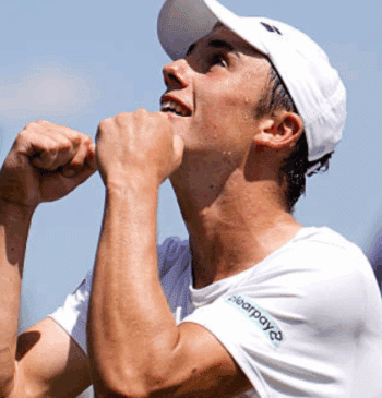 Oliver Tarvet, universitario británico y sorpresa de Wimbledon, reta a Alcaraz