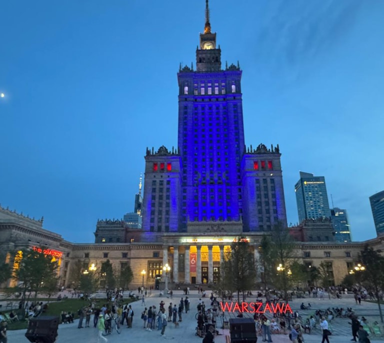 70 años del Palacio de la Cultura en Varsovia: de regalo de Stalin a icono de la Nueva York de Europa