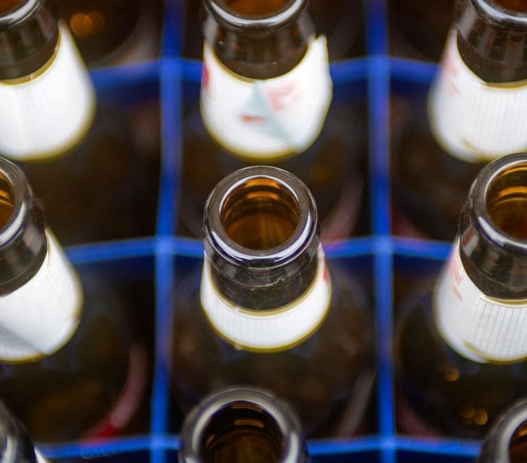La OCU sentencia: esta es la cerveza que no debes comprar en los supermercados