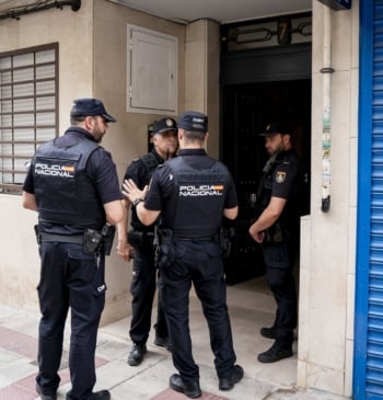 Desmantelada una red internacional de 'mulas bancarias' tras estafar 250.000 euros