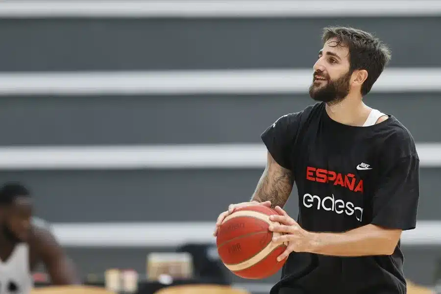 Tras un año sabático, el base Ricky Rubio regresa y ficha por el Joventut