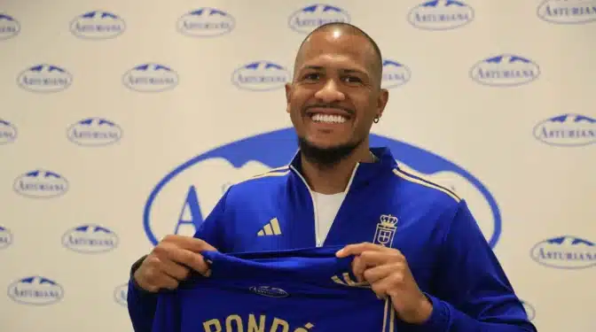 Presentado Salomón Rondón como nuevo delantero del Real Oviedo